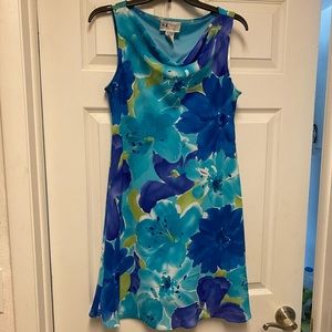 Women’s SL Fashions dress